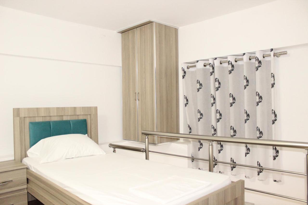 Bebi Hotel And Apartments Sarande Luaran gambar