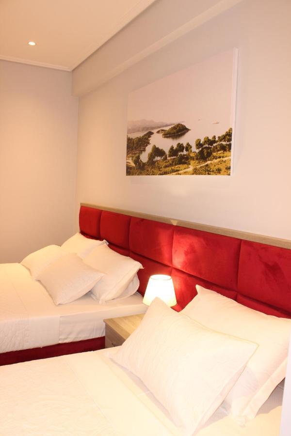 Bebi Hotel And Apartments Sarande Luaran gambar