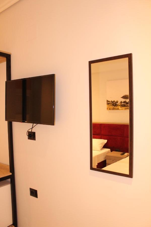Bebi Hotel And Apartments Sarande Luaran gambar