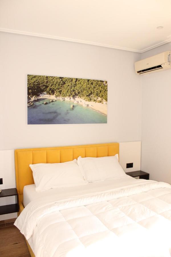 Bebi Hotel And Apartments Sarande Luaran gambar